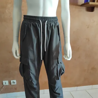 Pantalon Cargo gris taille 36/38